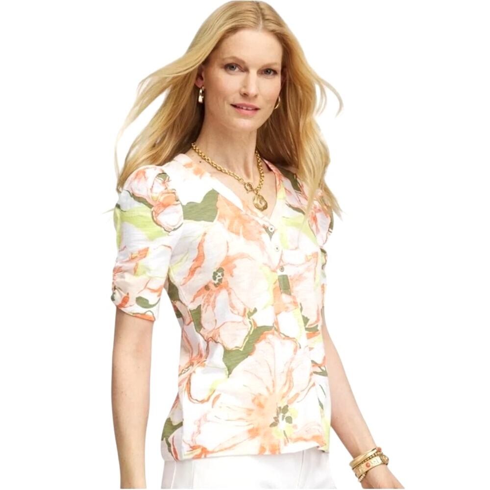 Chico's Floral Short Sleeve V-Neck Top in White, Peach & Green